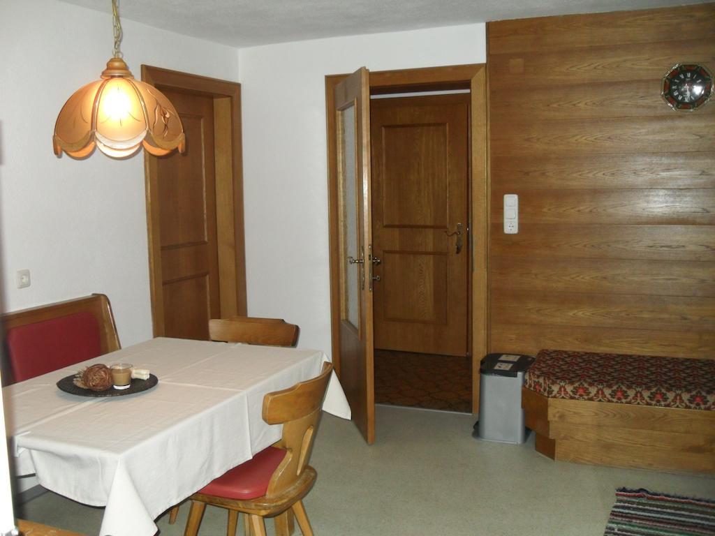 Haus Schellenschmied Lejlighed Pettneu am Arlberg Værelse billede